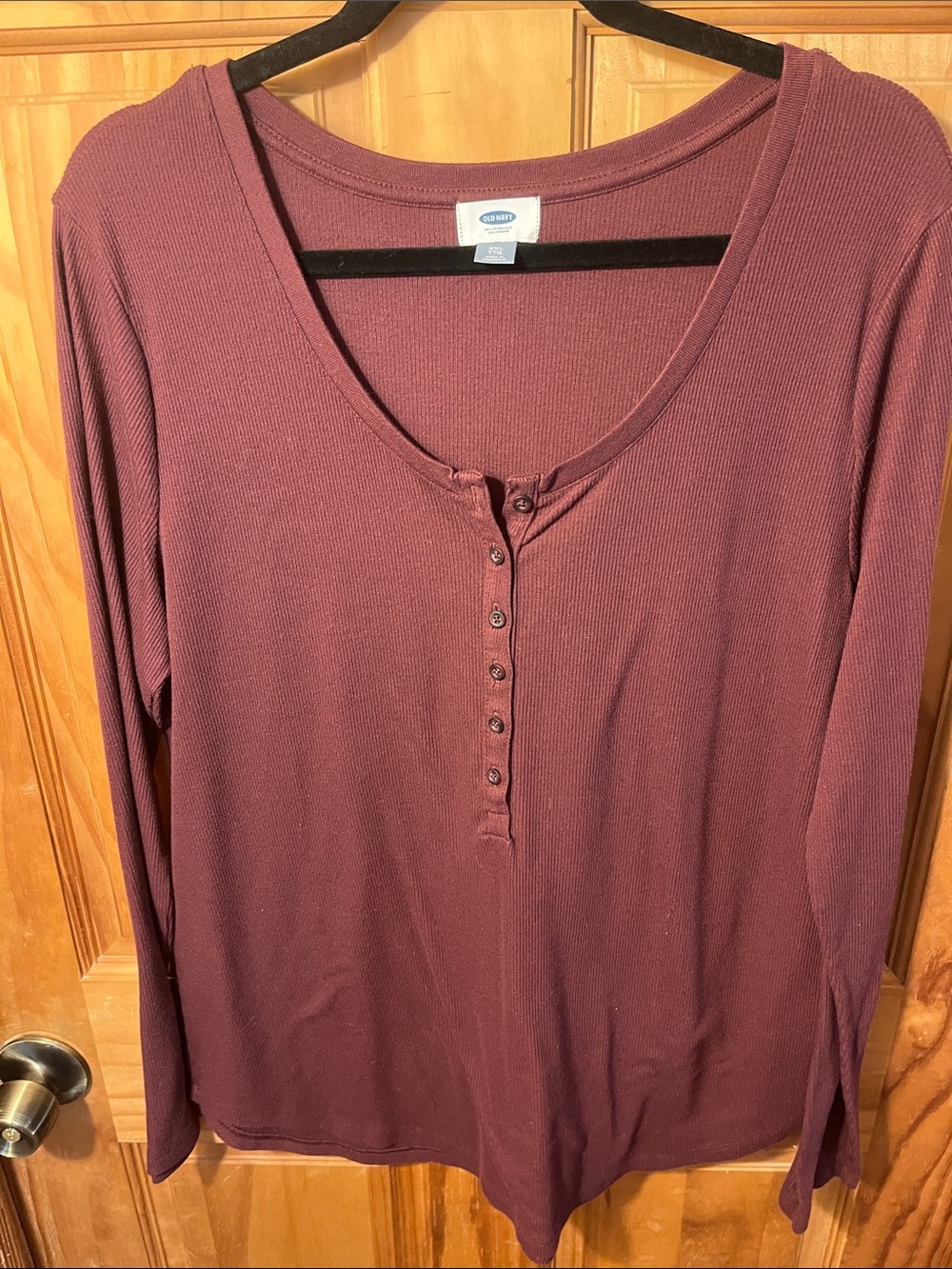 Old Navy Long-Sleeve Henley Top - Mauve (Women)